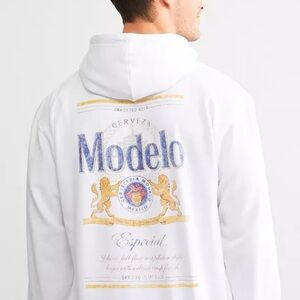 💖Modelo® Vintage Label Hooded Sweatshirt size Large NWOT from the Buckle💖